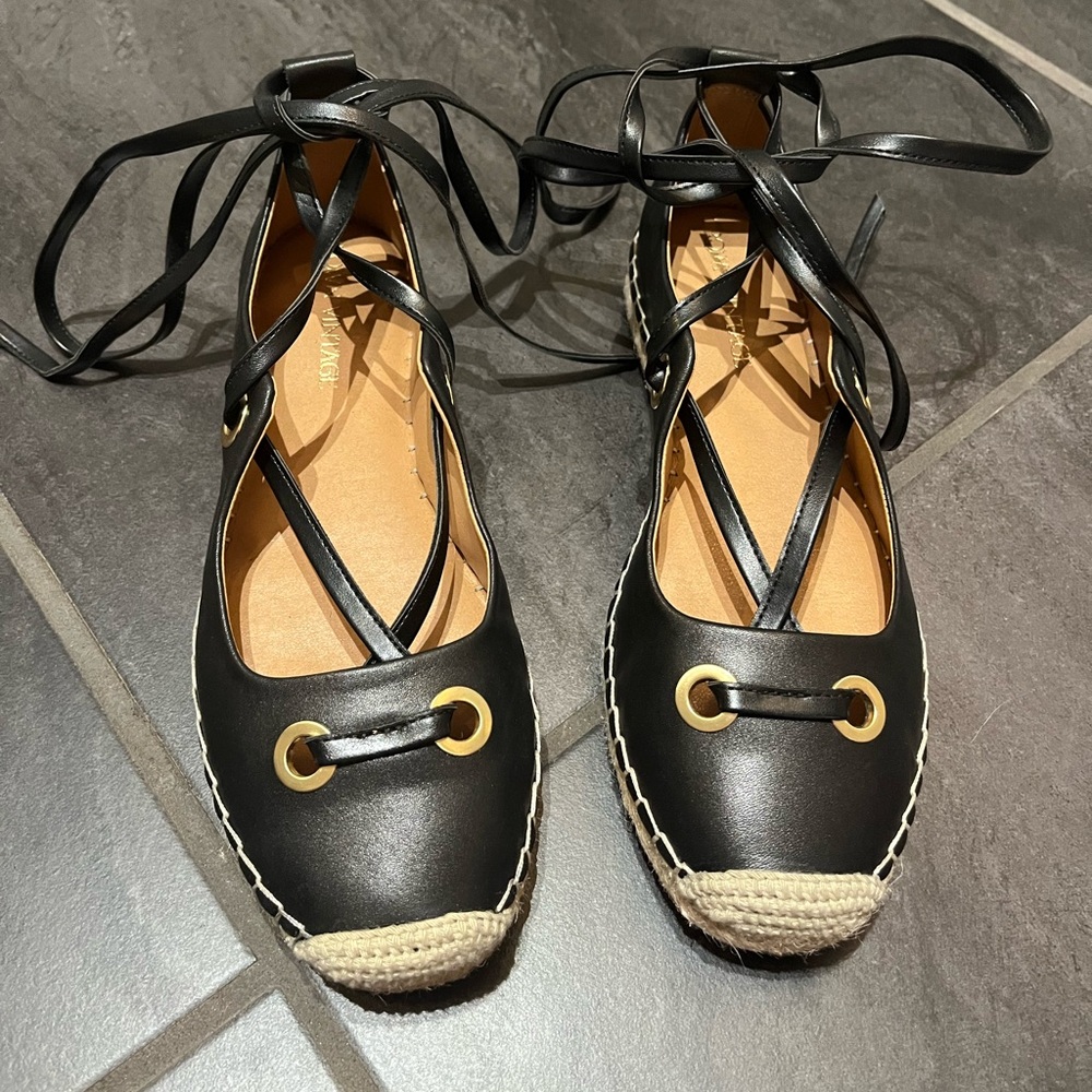 Crown vintage ankle tie leather shoes